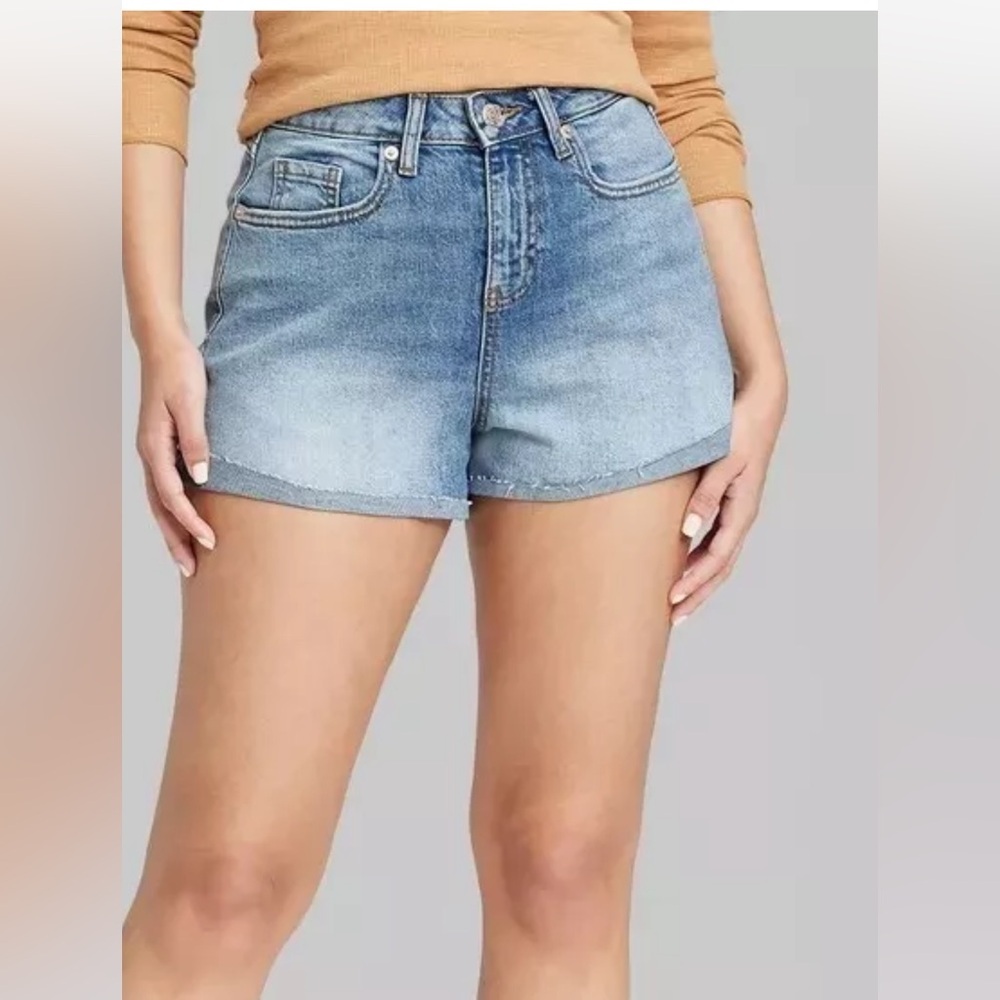 Wild Fable Women's Blue High Rise Rolled Cuff Jean Shorts Size 14R